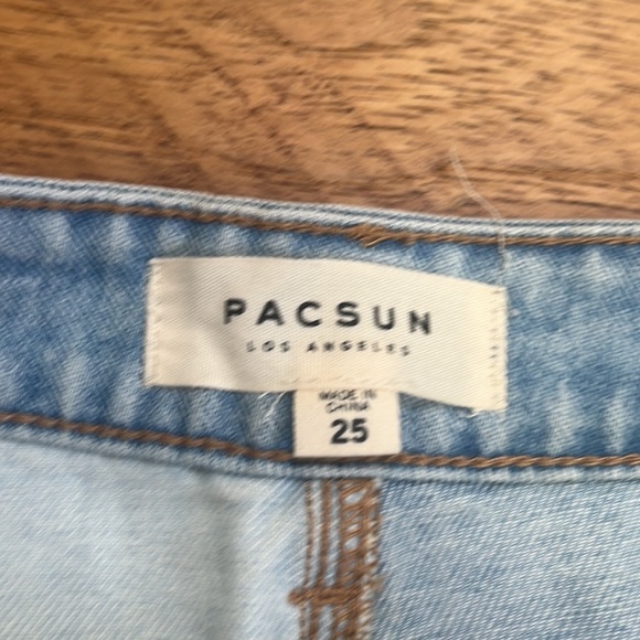 Pacsun Woman’s Denim Skirt Size 25 - Picture 3 of 5